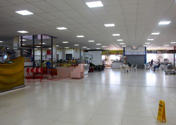 Prefeito assina decreto que permite concessão do Mercado Municipal 