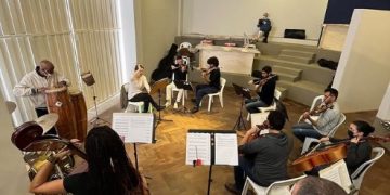 Orquestra Jovem e Coral Bragança apresentam concerto natalino