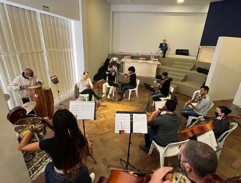 Orquestra Jovem e Coral Bragança apresentam concerto natalino
