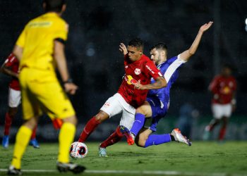 Ataque incompetente, substituições erradas e indisciplina: BRAGA PERDE DE NOVO