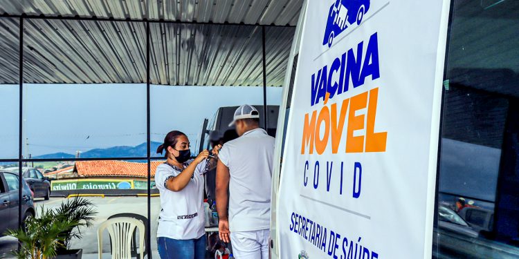 COVID-19 : Vacinação em Bragança completou dois anos; Vacimóvel continua na Zona Norte