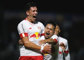 Bragantino vence o São Paulo de virada