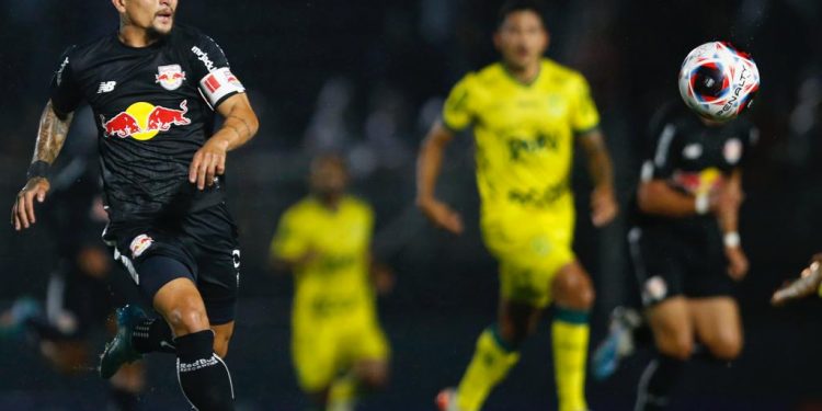 MESMA RECEITA: Bragantino domina, cria chances de gol, mas só empata com o Mirassol