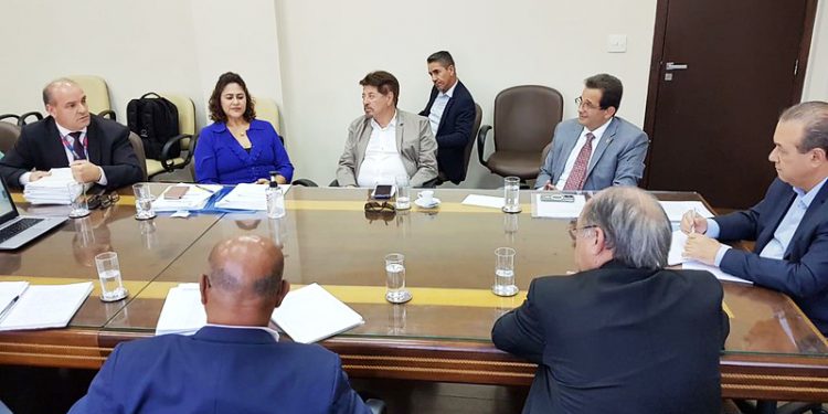 Encontro com governo do Estado de SP debate saúde da Região Bragantina