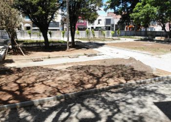 PRAÇAS RAUL LEME E JOSÉ BONIFÁCIO: Após 63 notificações, empresa é multada em mais de R$ 2 milhões e abandona obras