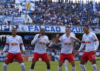 Vitória por 3 x 0 confirma Bragantino em primeiro e rebaixa o São Bento