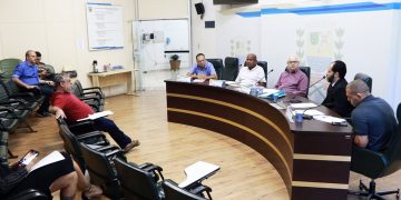 Prefeitura esclarece questões sobre contrato de transporte coletivo na Comissão de Justiça da Câmara Municipal