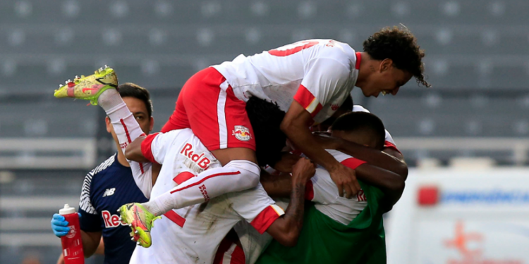 PAULISTA SÉRIE A3: Bragantino II goleia, mas não se classifica