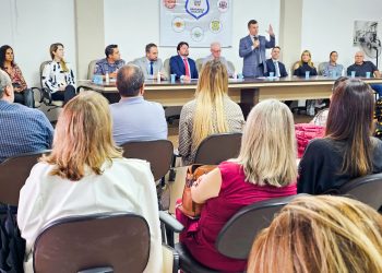 Reunião extraordinária:  GGI reafirma compromisso com segurança escolar e alerta pais para que fiscalizem seus filhos