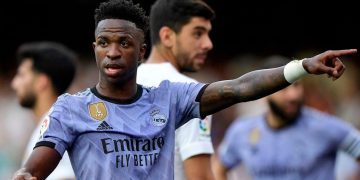 Parlamentar defende retomada de análise de PL que pune racismo em estádios