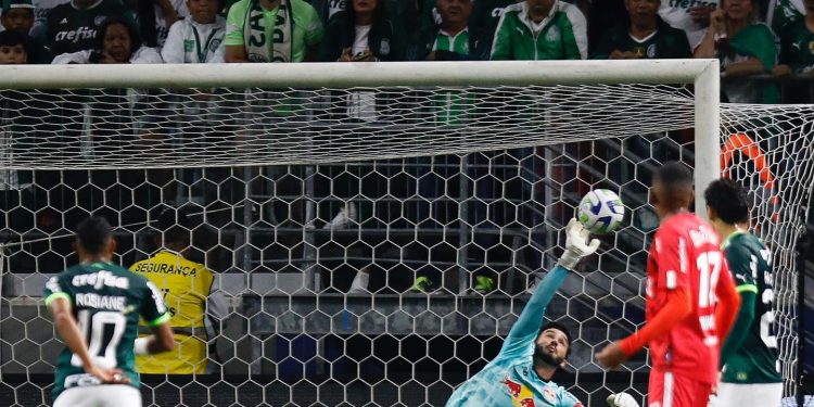 Cleiton garante ao Bragantino o empate em 1 x 1 com o Palmeiras