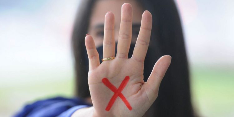 Feminicídios crescem 20%; homicídios sobem 3% no 1º trimestre em SP