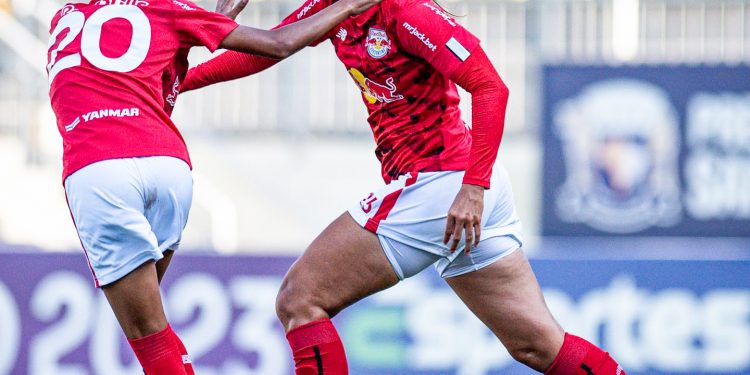 Bragantino estreia com vitória no Paulista Feminino