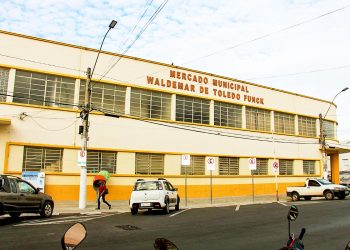 Duas empresas disputam concessão do Mercadão Municipal