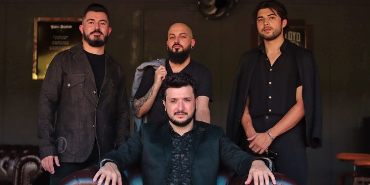 Banda Rockstrada apresenta show gratuito no Teatro Carlos Gomes                   