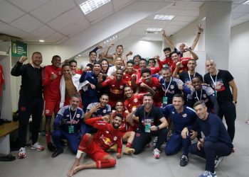 Bragantino goleia na Bolívia e segue líder na Sul-Americana