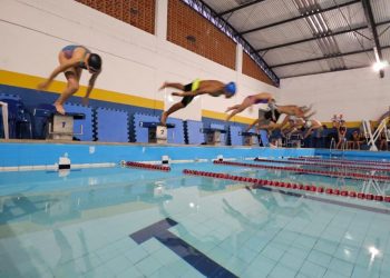 Inscrições abertas para aulas de natação a partir de segunda-feira