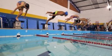 Inscrições abertas para aulas de natação a partir de segunda-feira
