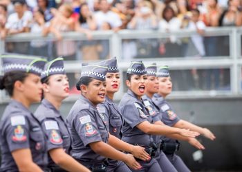 Governo de SP sanciona aumento salarial para as policiais