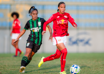 BRASILEIRO FEMININO:  Bragantino vence o América-MG e coloca um pé na decisão do título