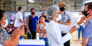 Apenas 23,6% da cidade se vacinou com a bivalente