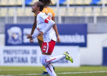 Braga x Fluminense:  Meninas vencem e colocam a mão na taça do Brasileiro