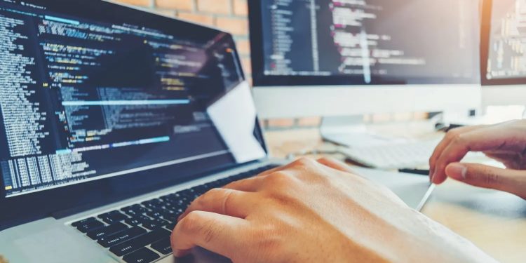 Estado oferece 31 mil vagas em cursos gratuitos de computação em nuvem