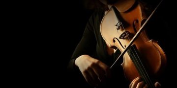 Recital de violino e piano acontece nesta sexta-feira no Teatro Carlos Gomes   