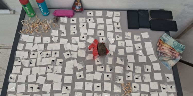 DIG prende trio que roubou casa na Rua São Pedro; um deles estava com quase 2kg de drogas