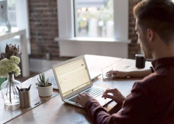 Nova plataforma e Regulariza MEI facilitam atendimento a empresários