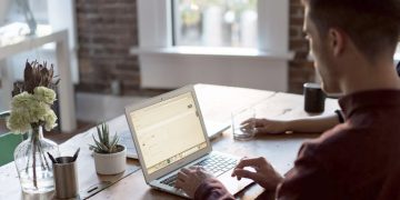 Nova plataforma e Regulariza MEI facilitam atendimento a empresários