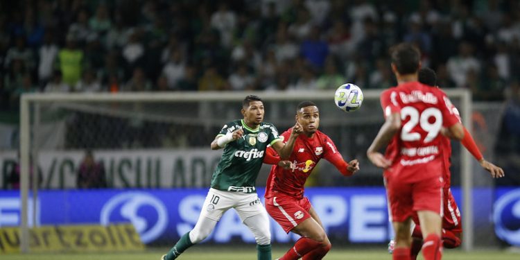 Bragantino e Palmeiras jogam amanhã em briga que pode valer o 2º lugar