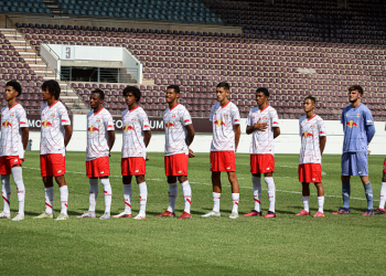 Times masculino e feminino do Braga lideram sub-20