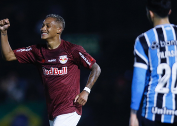 Com autoridade, Bragantino bate o Grêmio e se mantém entre os primeiros