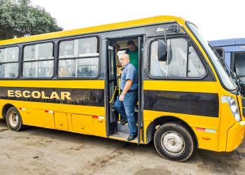 Municípios têm até hoje para regularizar pendências do transporte escolar