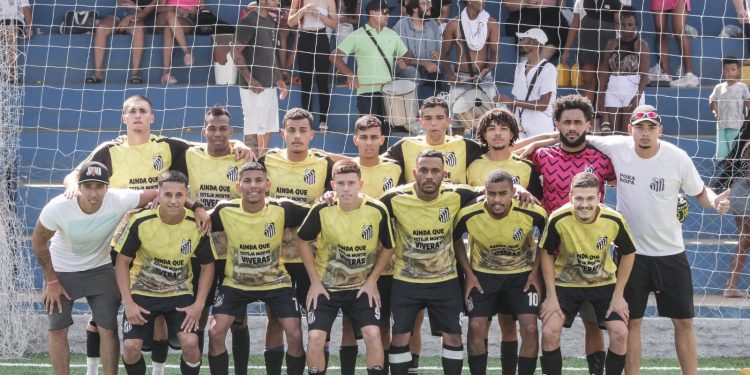 Amador B: Líderes em campo amanhã pela quarta rodada