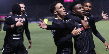 De virada Braga vence o Palmeiras e assume a vice-liderança do Brasileirão