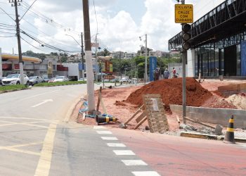 Com frota de mais de 147 mil veículos, obras pela cidade podem agravar o trânsito