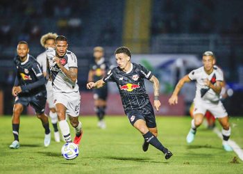 Bragantino define qual será o futuro do Vasco em 2024