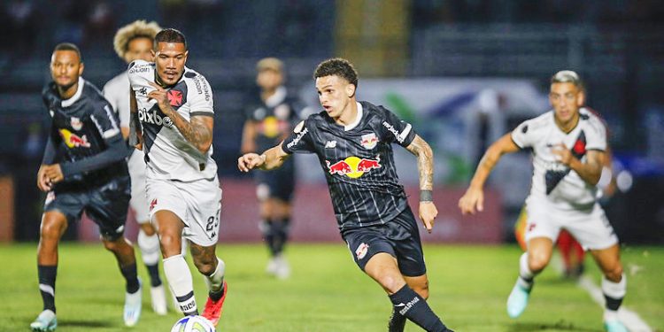 Bragantino define qual será o futuro do Vasco em 2024