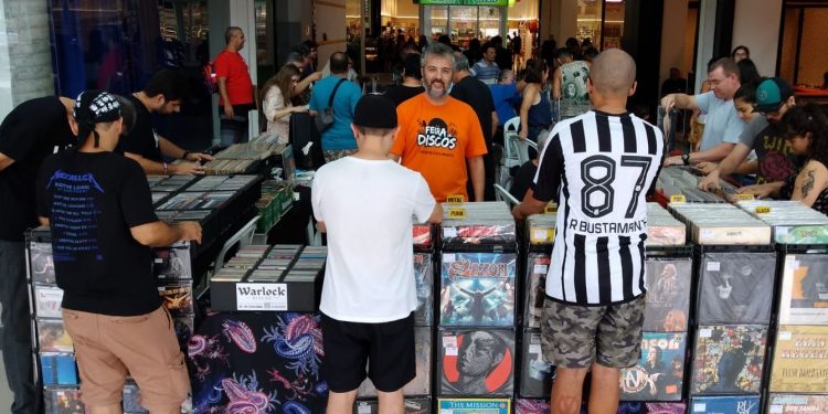 4ª Feira de Discos acontece sábado no Bragança Shopping