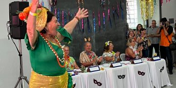 Baile e Concurso Fantasia da Melhor Idade começam sexta-feira