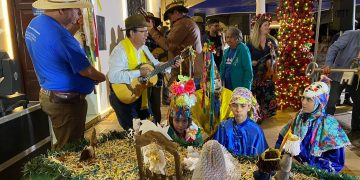 Cortejo da Folia de Reis acontece neste sábado