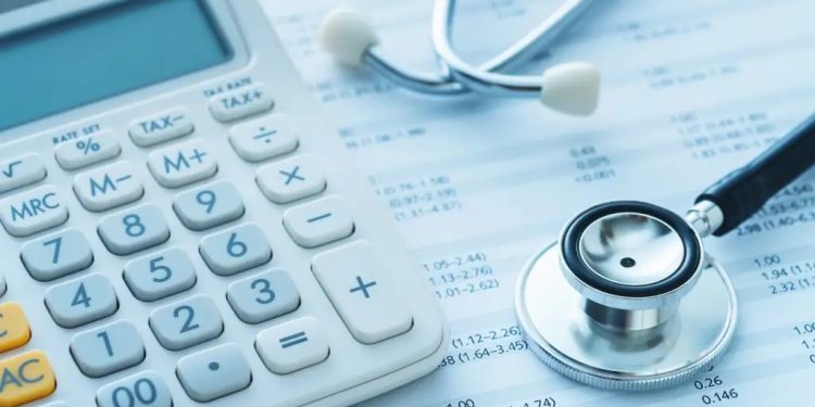 Reajuste médio nos planos de saúde em 2024 deve impactar bolso de beneficiários