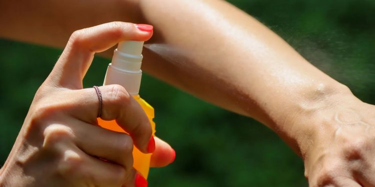 Procon-SP divulga aumento do preço de repelentes