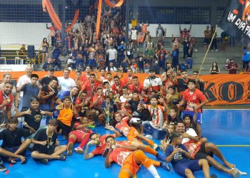 Cedega (Ouro) e Projeto Vital (Prata), os campeões da Copa Bragança de Futsal