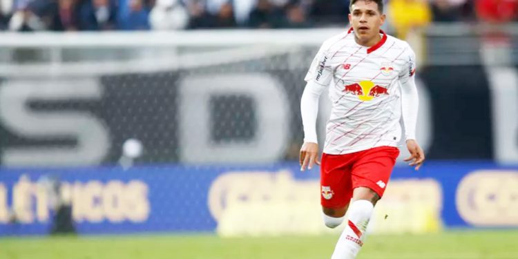 Para voltar ao G6, Bragantino enfrenta o Vitória amanhã, no Nabizão