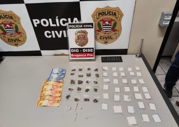 Preso com 53 porções de drogas no Toró