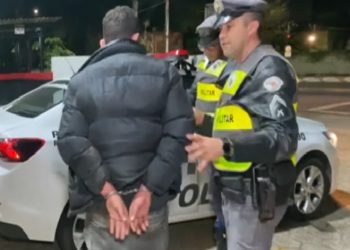 Motorista que causou acidente e matou criança continua preso e deverá responder por homicídio doloso