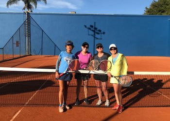 Equipe de Tênis Feminino participa de Torneio Interclubes
